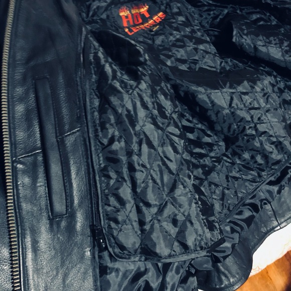 Heavy Duty Leather motorcycle jacket. Worn twice - Picture 4 of 8